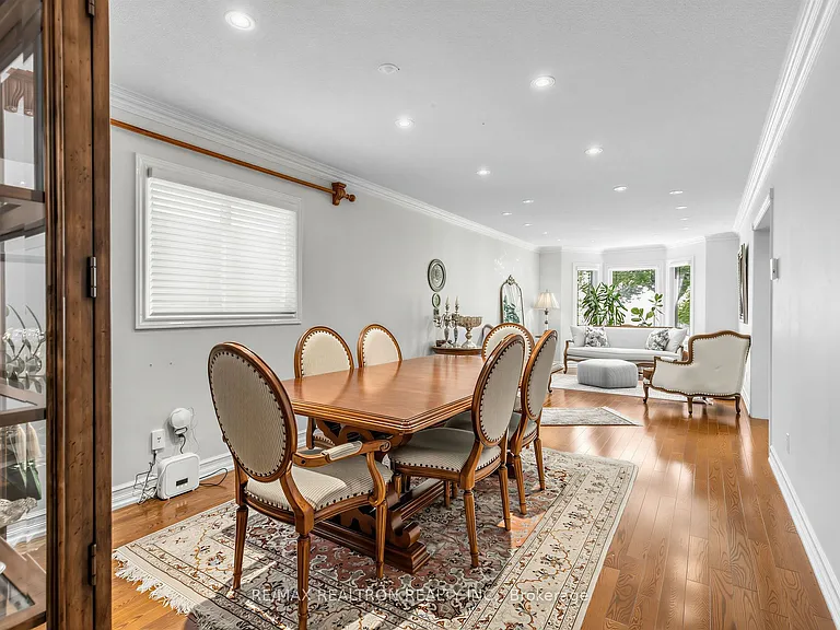 210 Westmount Blvd — Photo 8