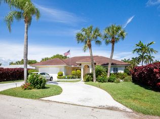 119 Cascade Ln, Palm Beach Shores, FL 33404