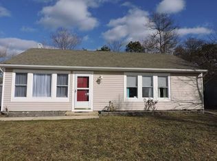 27 Tiller Dr, Barnegat, NJ 08005