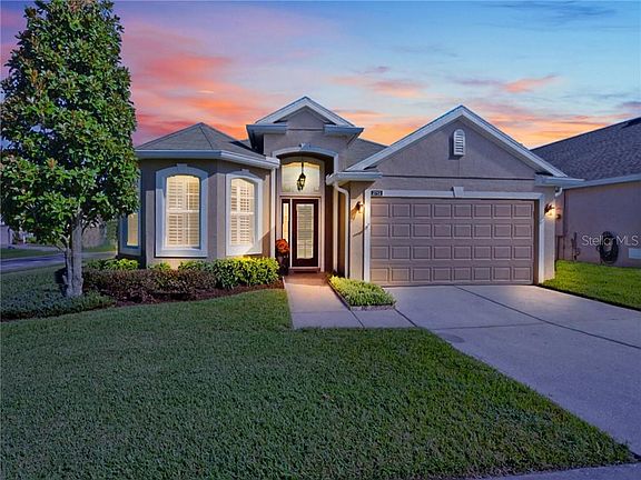 2nd image of 2752 Bellewater Pl