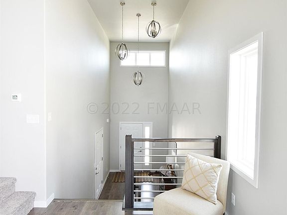 4th image of 1114 Marlys Dr