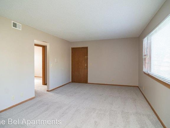 4th image of 2323 Village Ct #Bdf8b3e93