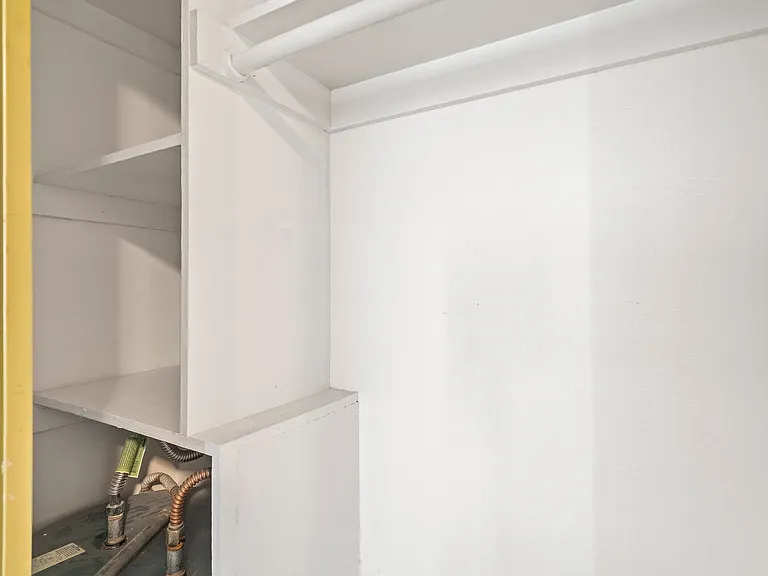 2565 N Park Ave — Photo 9