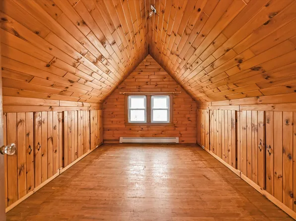 54-28 65th Place image 18 of 35