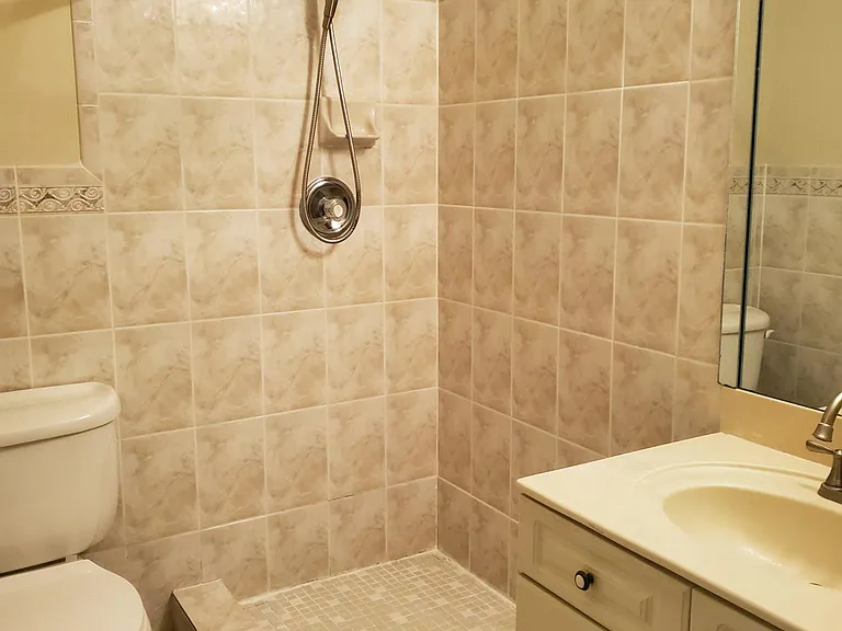 12448 SW 121st Ave — Photo 5