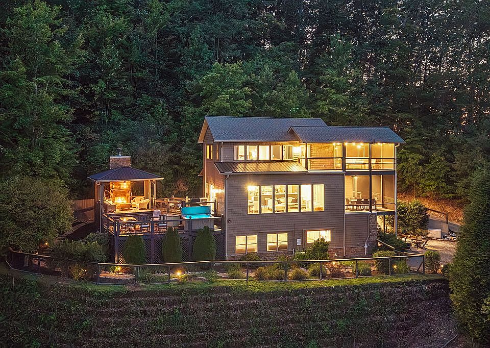 1st image of 723 Ripshin Mountain Rd