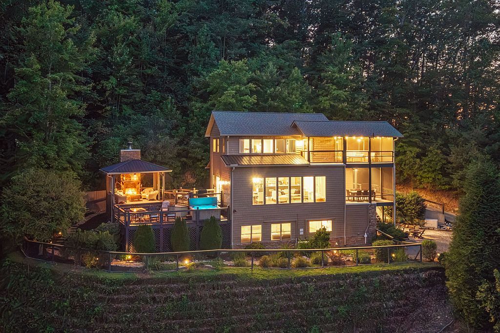 723 Ripshin Mountain Rd - Property Image