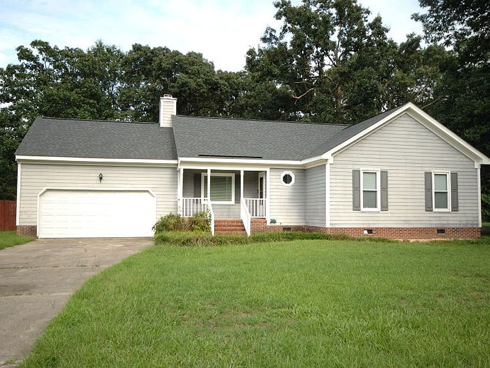 1st image of 403 Earl Dr