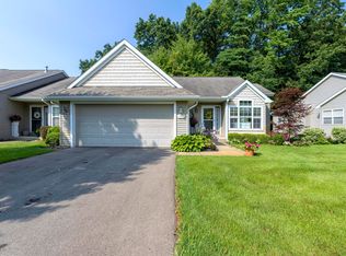 1398 Tanager Ln, Kalamazoo, MI 49009