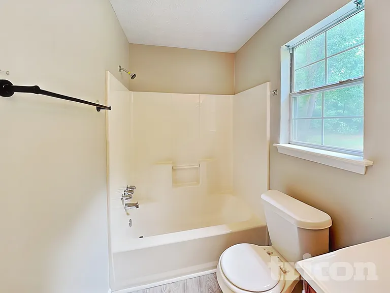 3520 Willow Tree Cir — Photo 13