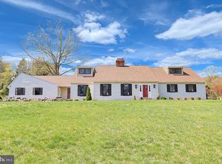 64 Canal Run W, Washington Crossing, PA 18977