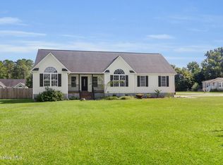 100 Cooper Lee Dr, Newport, NC 28570