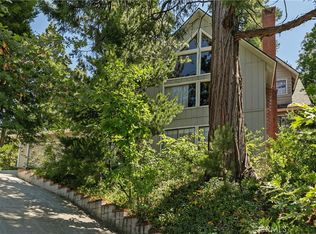 329 Grass Valley Rd, Lake Arrowhead, CA 92352
