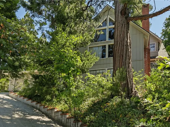 329 Grass Valley Rd, Lake Arrowhead, CA 92352