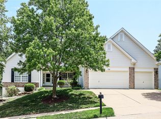 938 Stone Spring Dr, Eureka, MO 63025