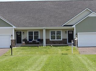 8094 Forest Ridge Ln, Baldwinsville, NY