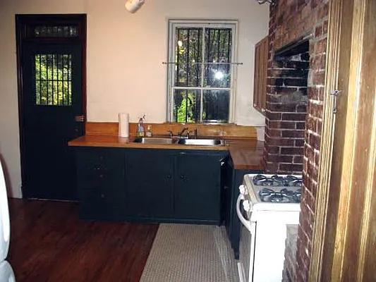 Rented by Owner | media 25