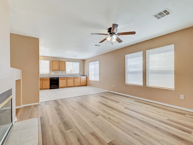 8621 Grand Pine Ave — Photo 38