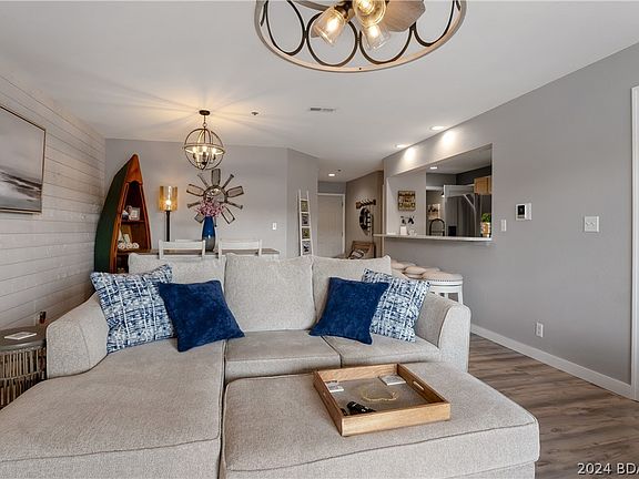 5th image of 180 Lakeview Resort Blvd #2D