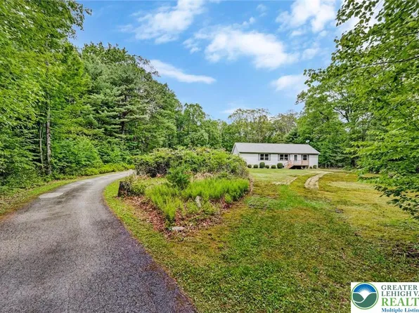 187 Wellington Rd, Stroudsburg, PA 18360