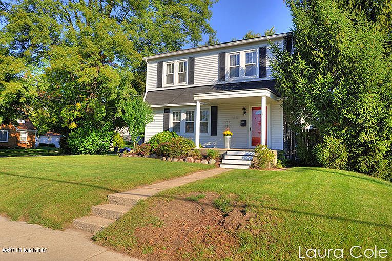1st image of 1601 Burton St SE