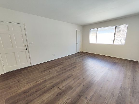 5th image of 4248 Arch Dr APT 7