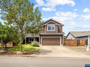 226 Breezy Way NE, Albany, OR 97322