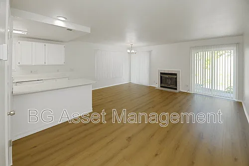 810 3rd St Photo 1