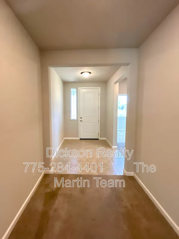 3 bed, 2.0 bath, 1882 sqft, $2,750 — Photo 2