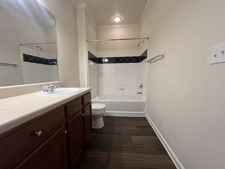Wesley Kensington Apartments at Stonecrest — Photo 223