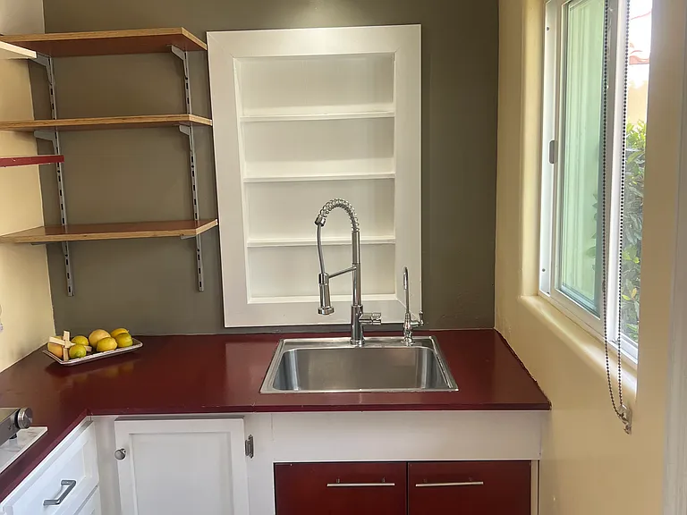 746 Ashland Ave — Photo 10