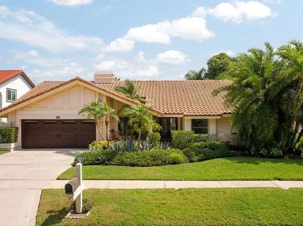 4121 Crosswater Dr