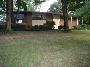 3840 Kenilworth Ln, Knoxville, TN 37914