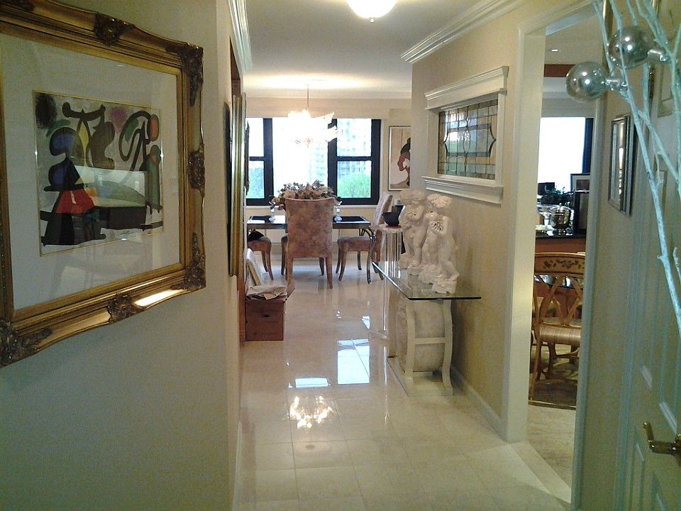 Grand Entry Foyer