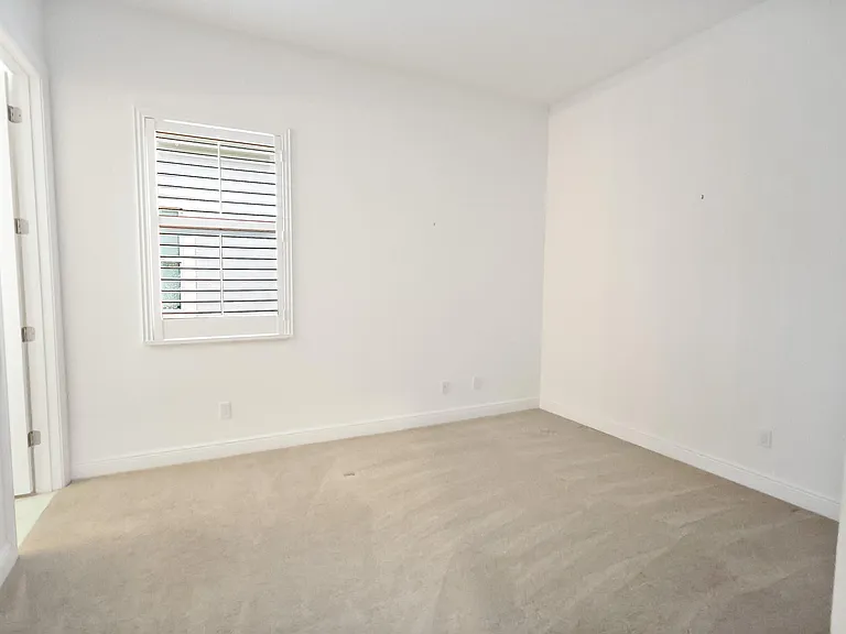 23026 SW Accesi Way — Photo 14