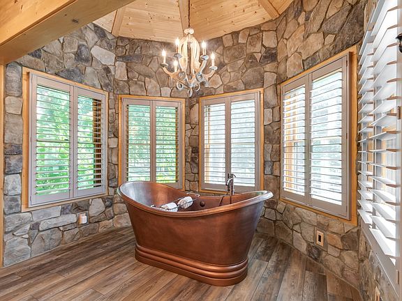 39th image of 6011 Garrison Springs Rd