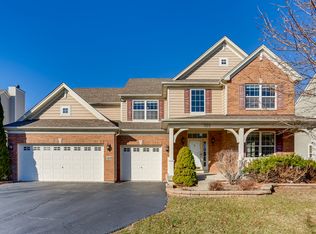 322 Cassidy Ln, Elgin, IL 60124