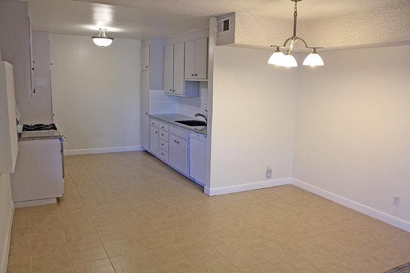 1st image of 5315 Zelzah Ave APT 13