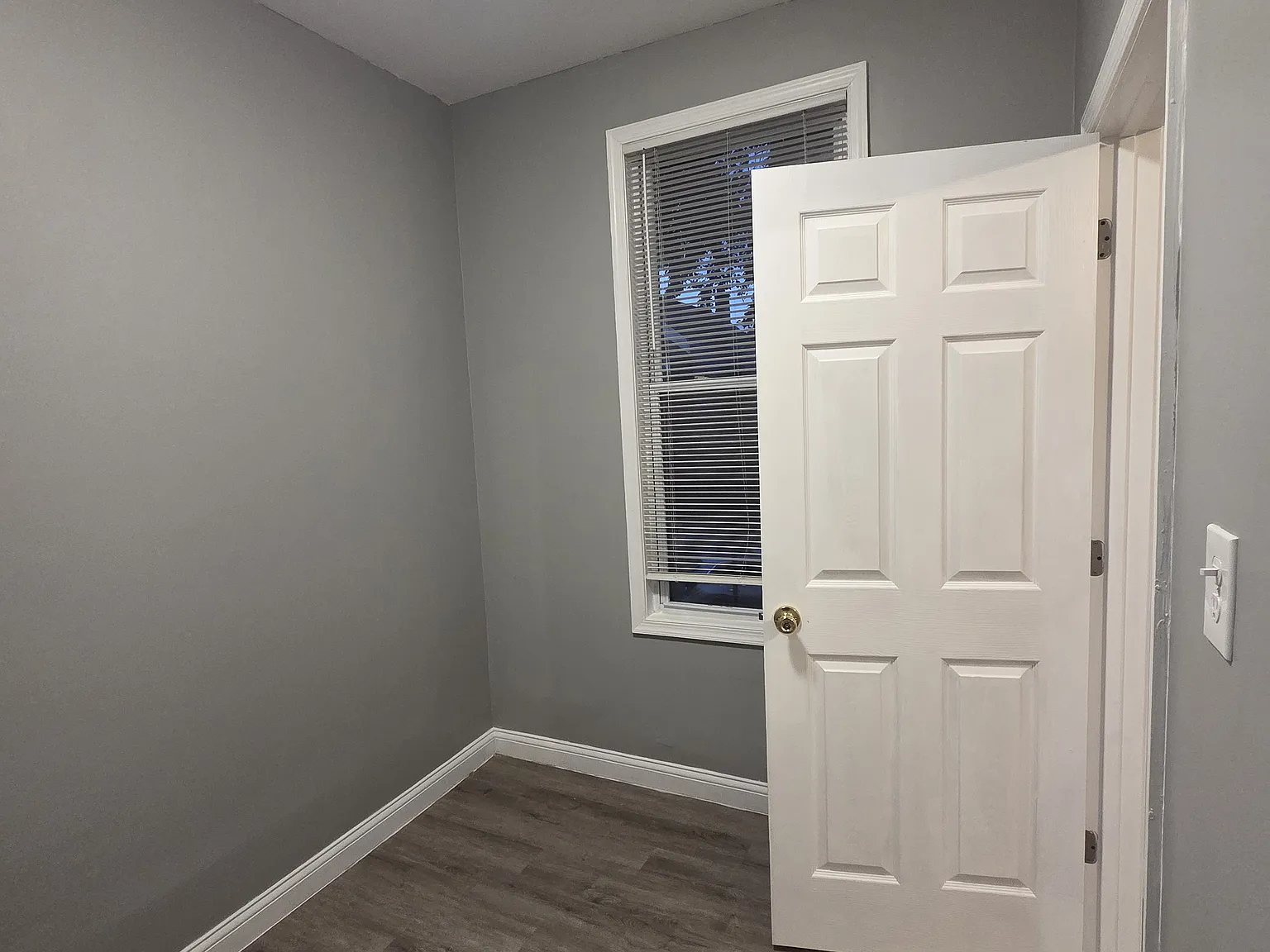 2 bed, 550 sqft, $1,700 — Photo 4
