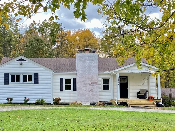9799 Stukey Ln, Chardon, OH 44024