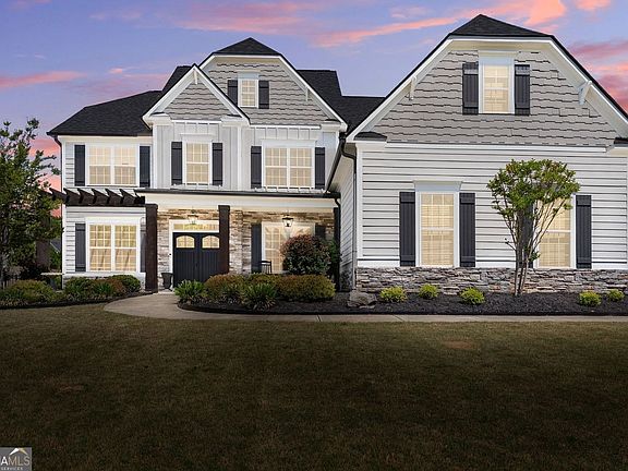 2nd image of 6840 Canyon Creek Way