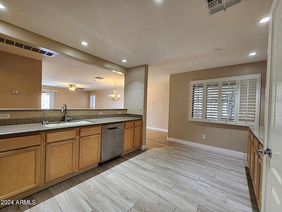 4th image of 44866 W BAHIA Drive