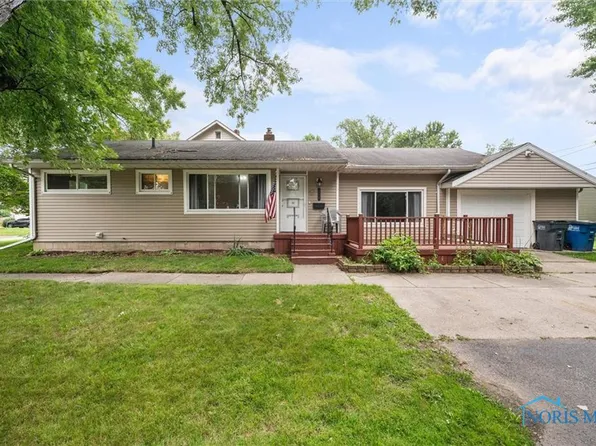 2739 Buxton Dr, Toledo, OH 43614