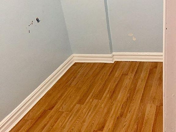 Small room (was used as twin size bedroom)