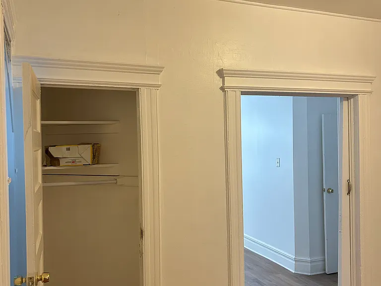 795-797 Summer Ave #1R — Photo 6