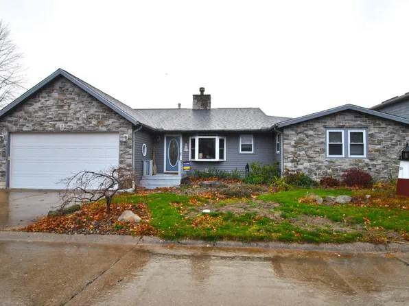 986 Nautical Dr, Vermilion, OH 44089