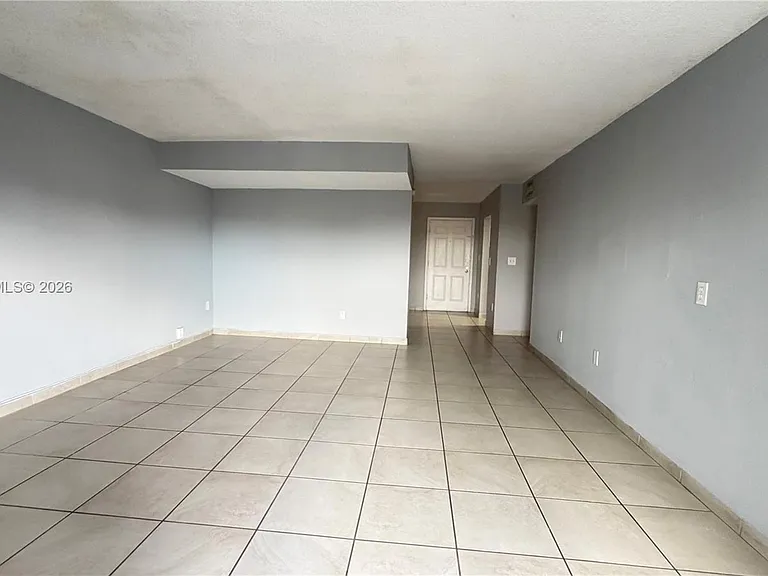 9375 Fontainebleau Blvd #L304 — Photo 13