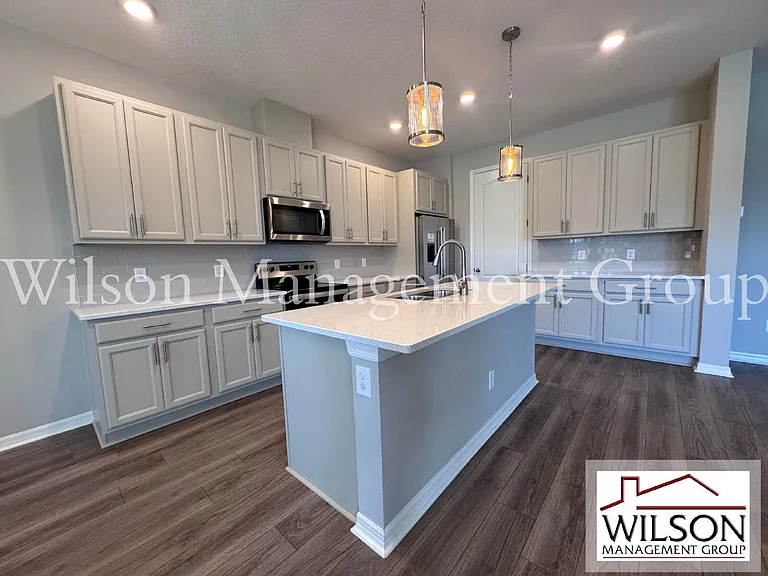 2518 Cagliari Ln — Photo 10