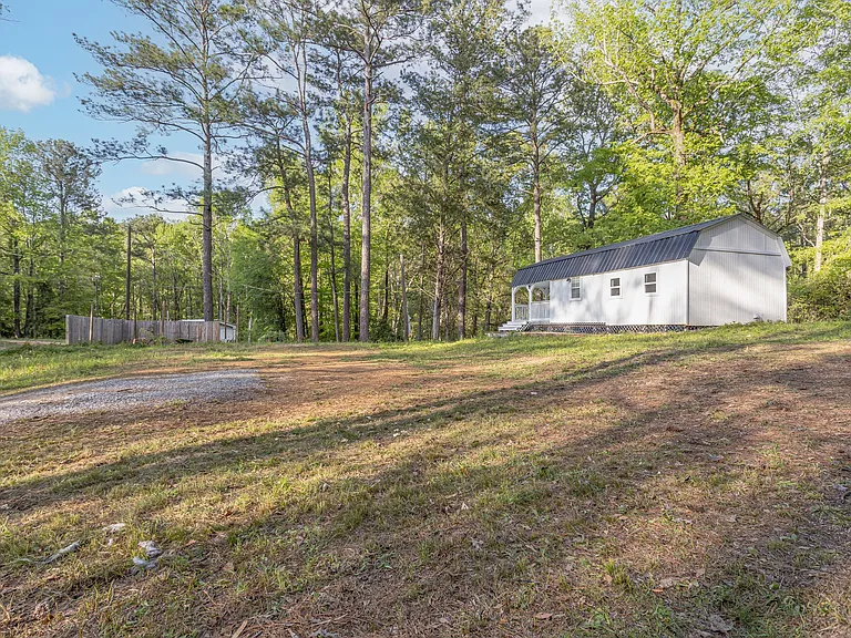 127 Coosa Rd — Photo 3