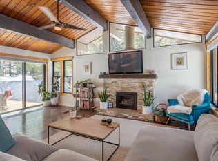 10425 Martis Valley Rd, Truckee, CA 96161